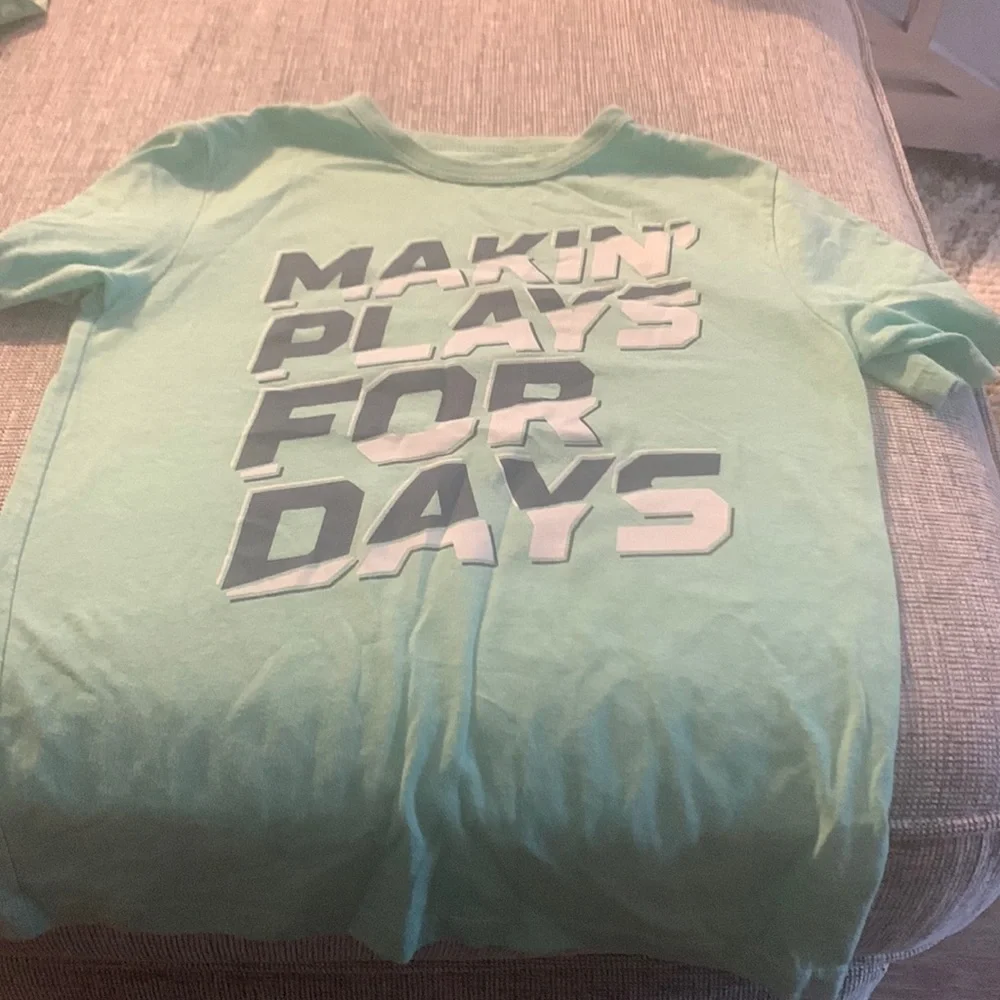 Shirt - Picture 1 of 2